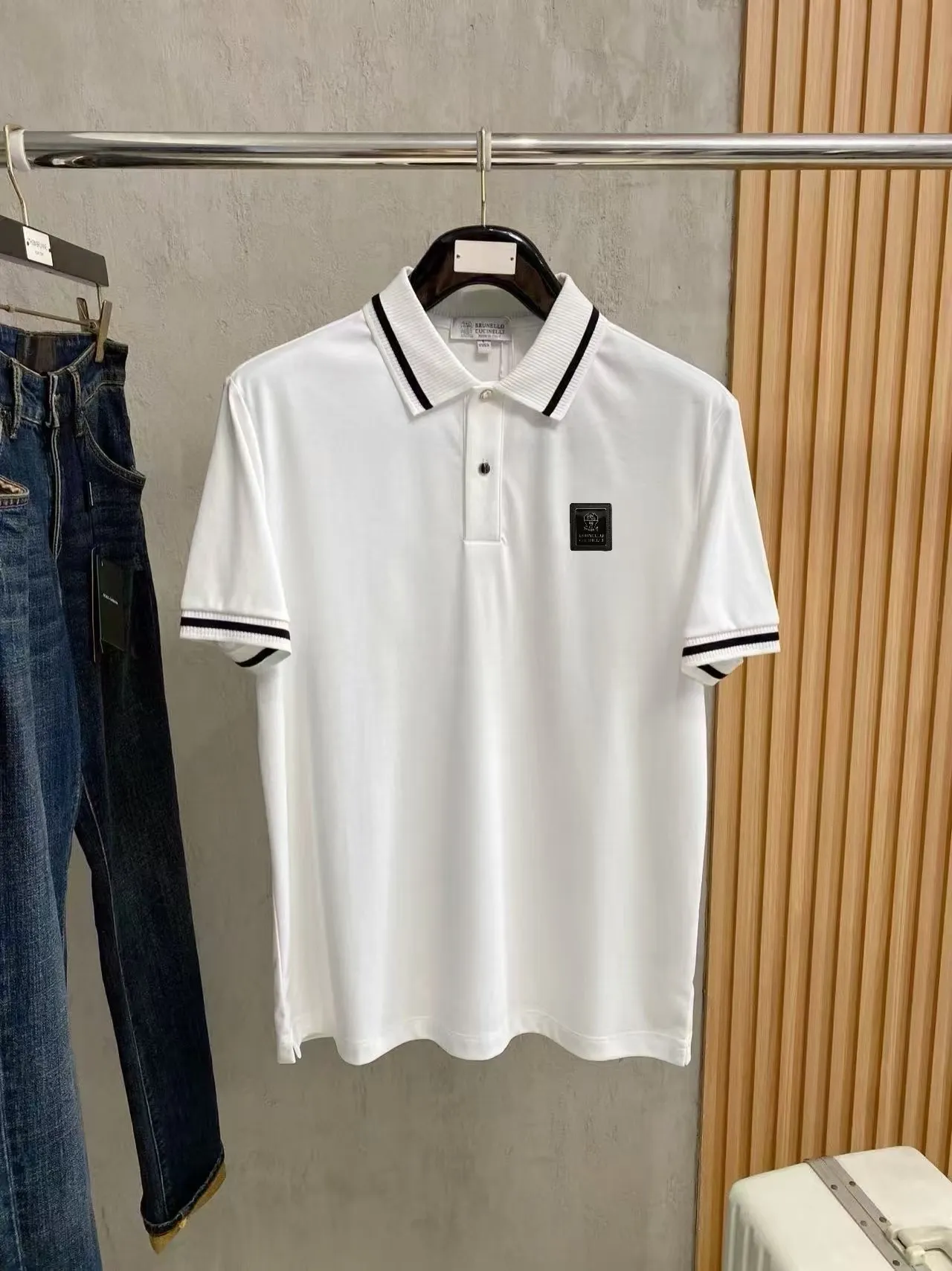 , BC highly recommended! Spring and summer new products are on sale at the counter. Fashionable Premium Men's Polo - Logo on the chest, personalized and fashionable/Imported top-notch high-density mercerized pearls, extremely skin-friendly and comfortable. It feels very delicate, has a good texture, is cool and breathable, and is a very good overall product. It can be worn alone without any problem. Size M-3Xl